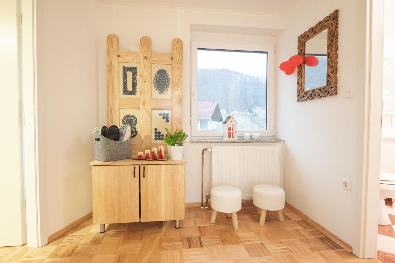 Villa Donleone Ponikva Bagian luar foto